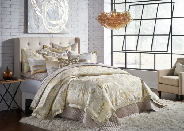 Cloud9d Fawn Gold Duvet (2 Sizes) BEDDING