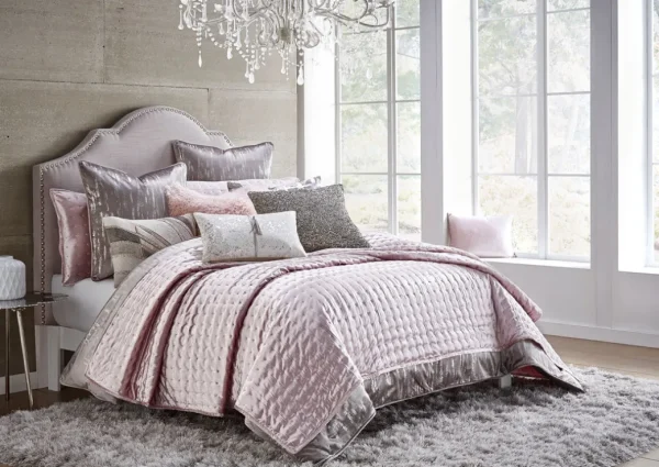Cloud9d Prato Pink Quilt Set (2 Sizes)