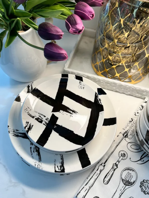 Inspire Me! Home Decor 12 Piece Black Brush Stroke Dinnerware Set KITCHEN