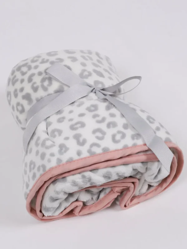 Inspire Me! Home Decor BATHROOM Grey Leopard Print Towel Wrap