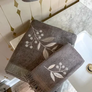 Inspire Me! Home Decor BATHROOM Granite Towel With Leaf & Vine Pattern (3 Sizes)