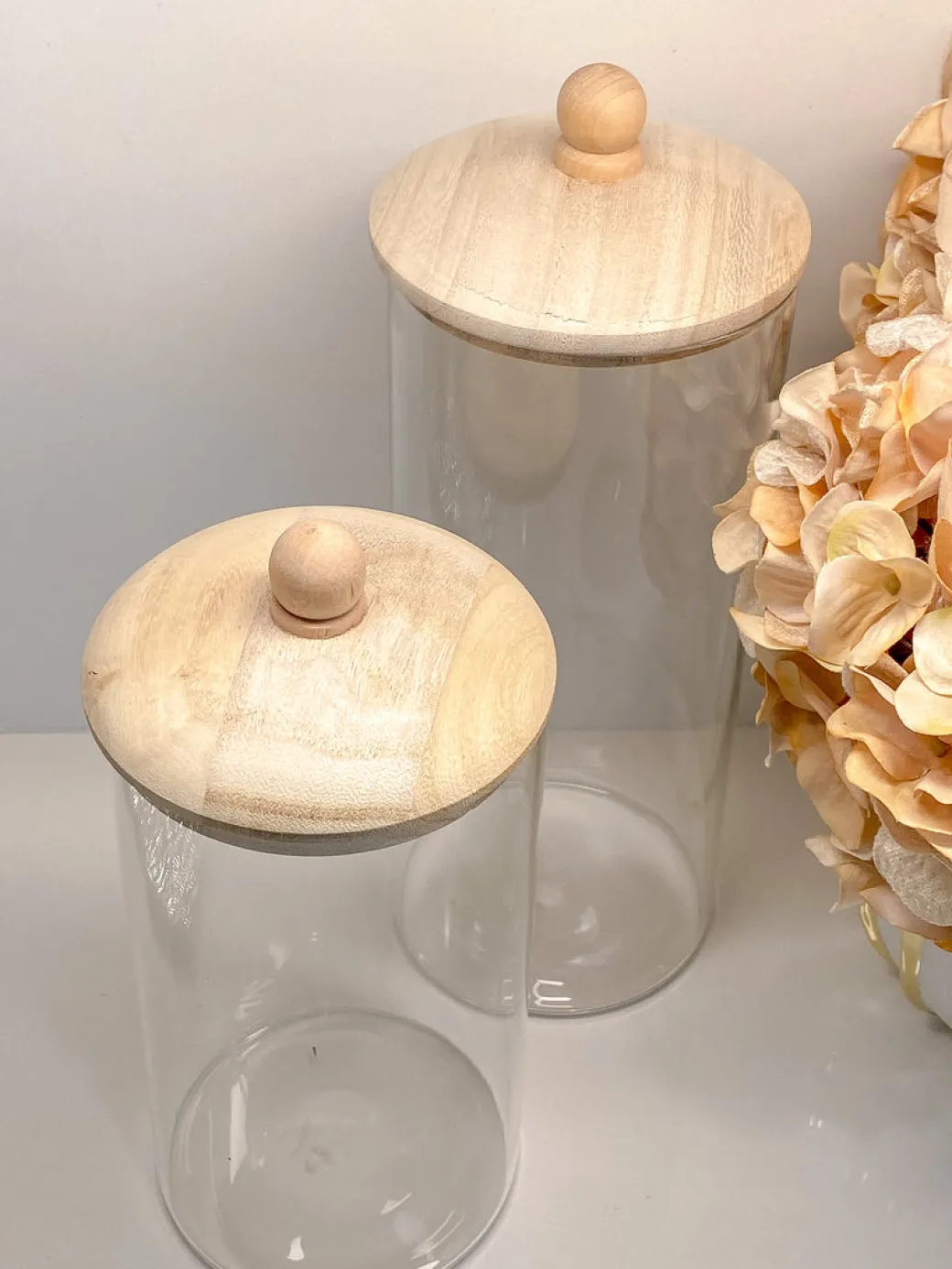 inspire_me_home_decor_gla_2-34.webp Inspire Me! Home Decor Glass Jars With Wooden Lids (2 Sizes) KITCHEN