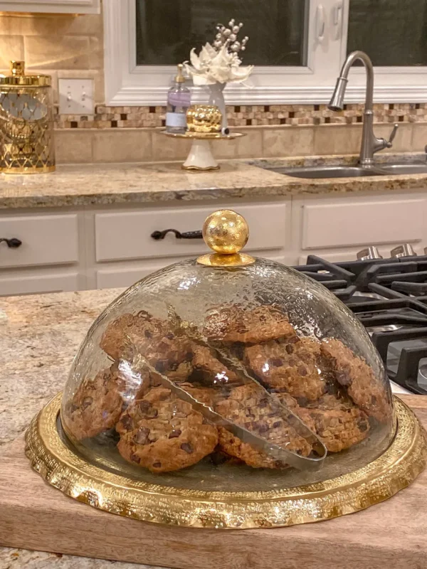 Inspire Me! Home Decor Gold Bordered Glass Cake Dome