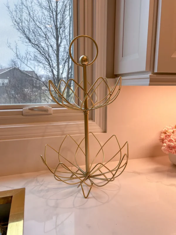 Inspire Me! Home Decor Gold Flower Shaped Metal Two-Tiered Display