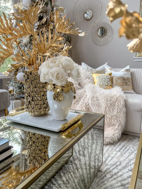 Inspire Me! Home Decor Gold Vase With Petal Design