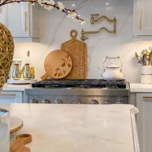 Inspire Me! Home Decor KITCHEN Round Eucalyptus Bamboo Board