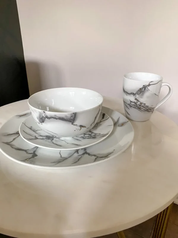 Inspire Me! Home Decor KITCHEN Metallic Marbled 16 Piece Dinner Set