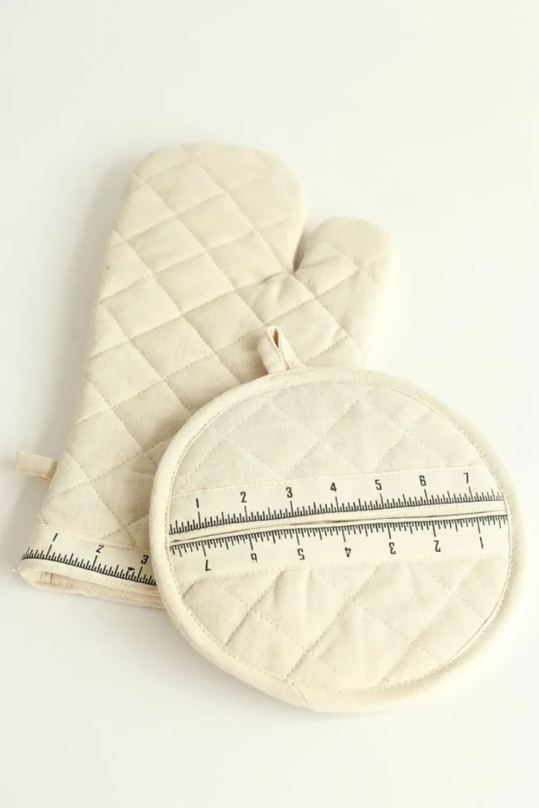 Inspire Me! Home Decor Natural Measuring Edge Oven Mit And Potholder Set KITCHEN