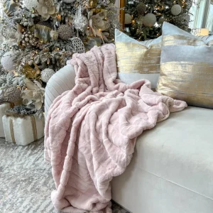 Inspire Me! Home Decor PILLOWS, RUGS, & THROWS Blush Faux Fur Throw