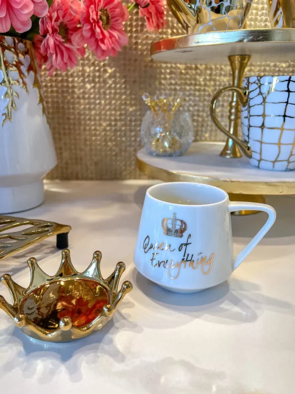 Inspire Me! Home Decor Queen Of Everything Mug Gold