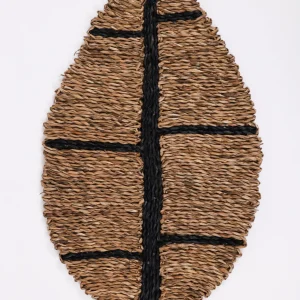 Inspire Me! Home Decor Seagrass Woven Leaf Placemat / Table Runner