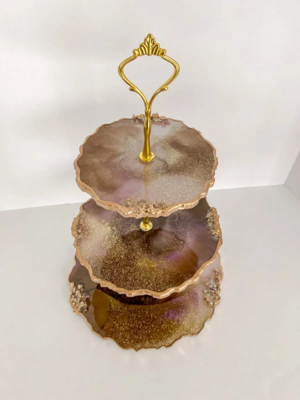 Inspire Me! Home Decor 3-Tiered Resin Cake Stand
